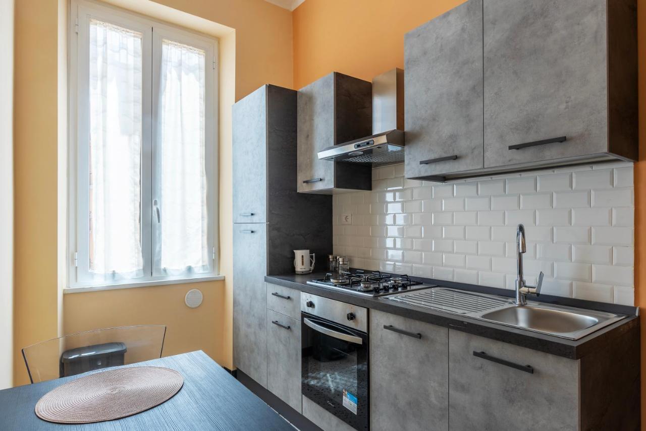 Functional Apartment - Piazza Re Di Roma ภายนอก รูปภาพ