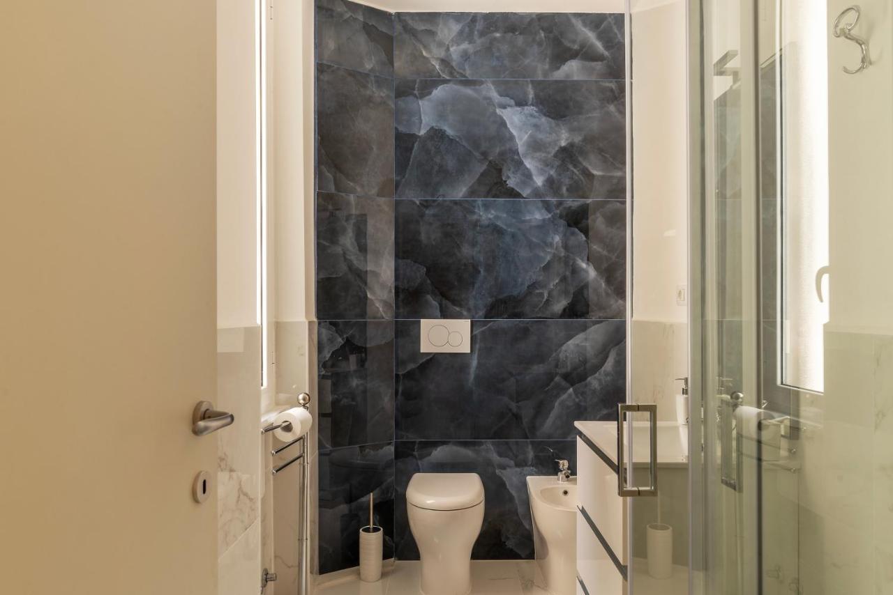Functional Apartment - Piazza Re Di Roma ภายนอก รูปภาพ