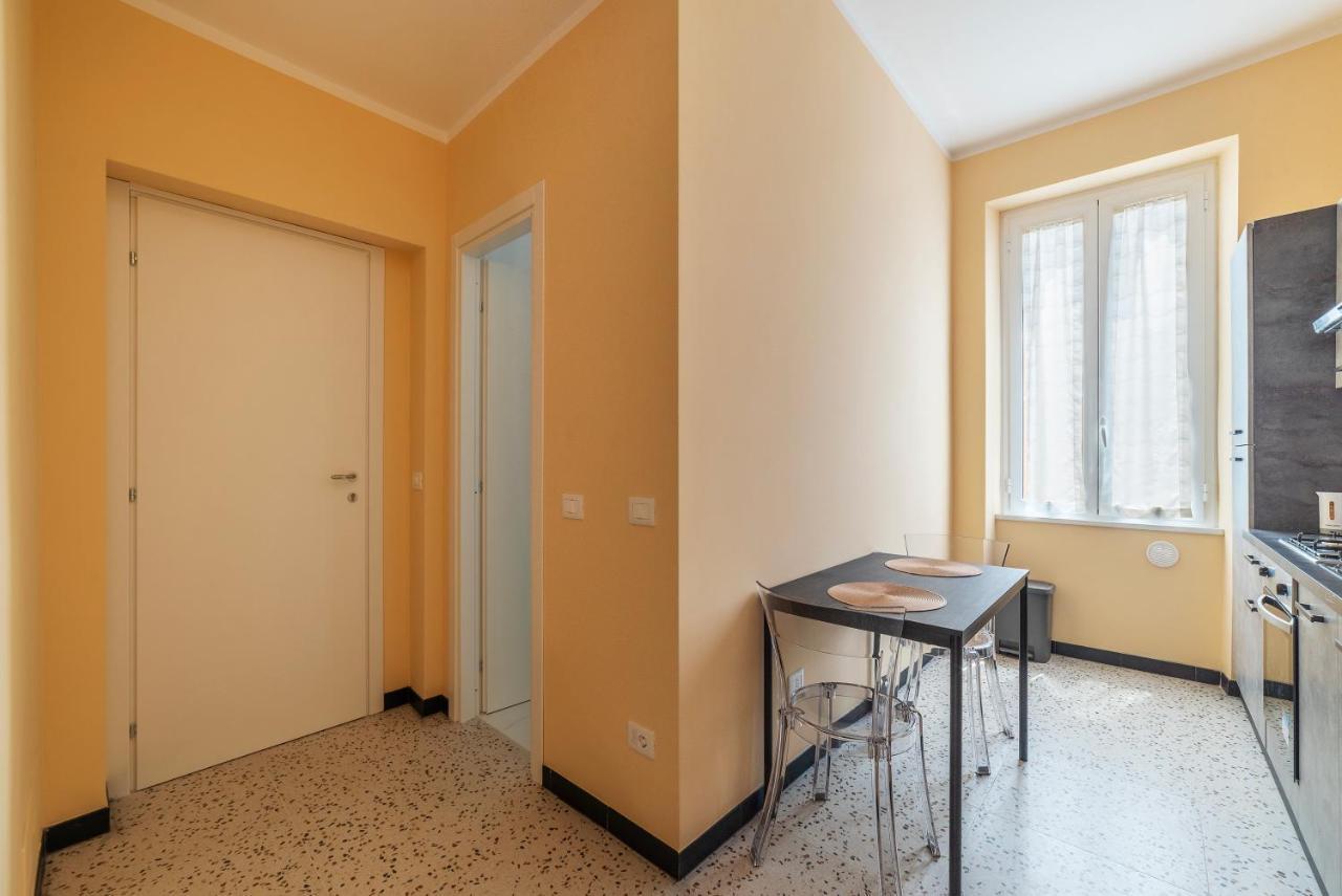 Functional Apartment - Piazza Re Di Roma ภายนอก รูปภาพ